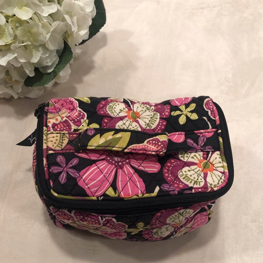 Vera Bradley Floral Quilted Cosmetic Travel Bag w/ Interior Mesh & Zipper Pocket